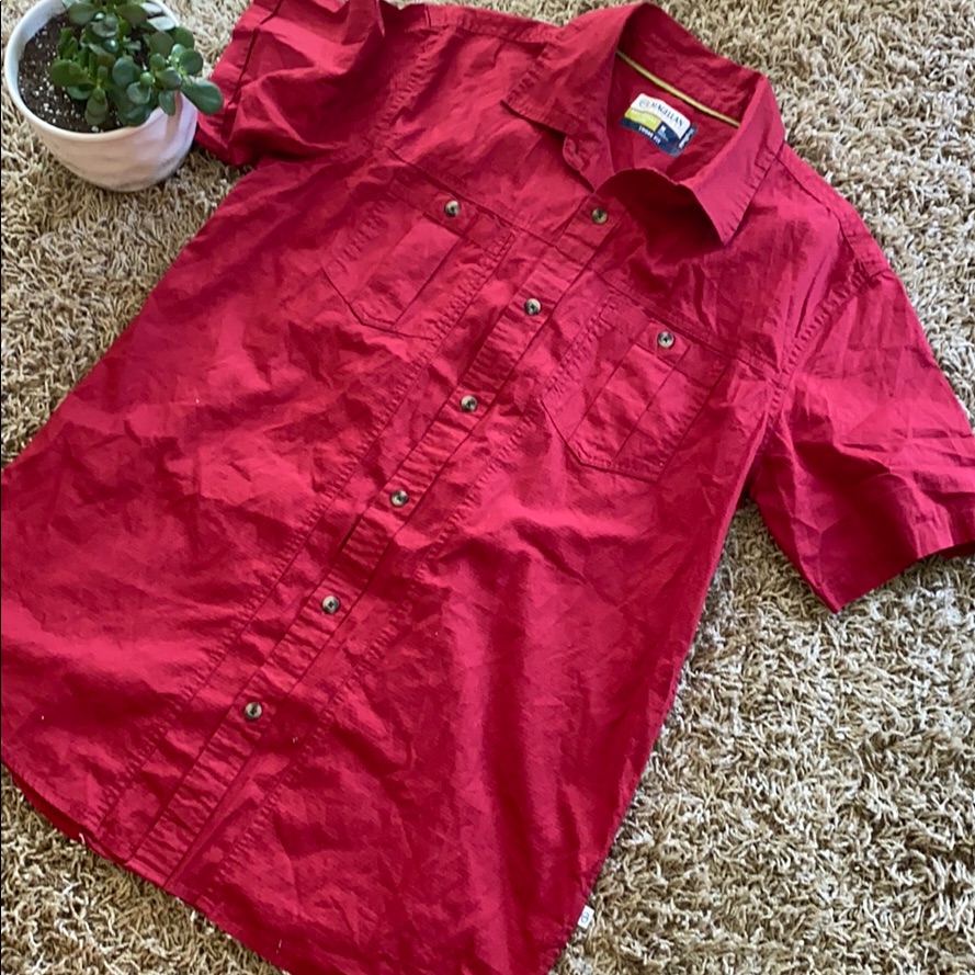 Magellan Button Up